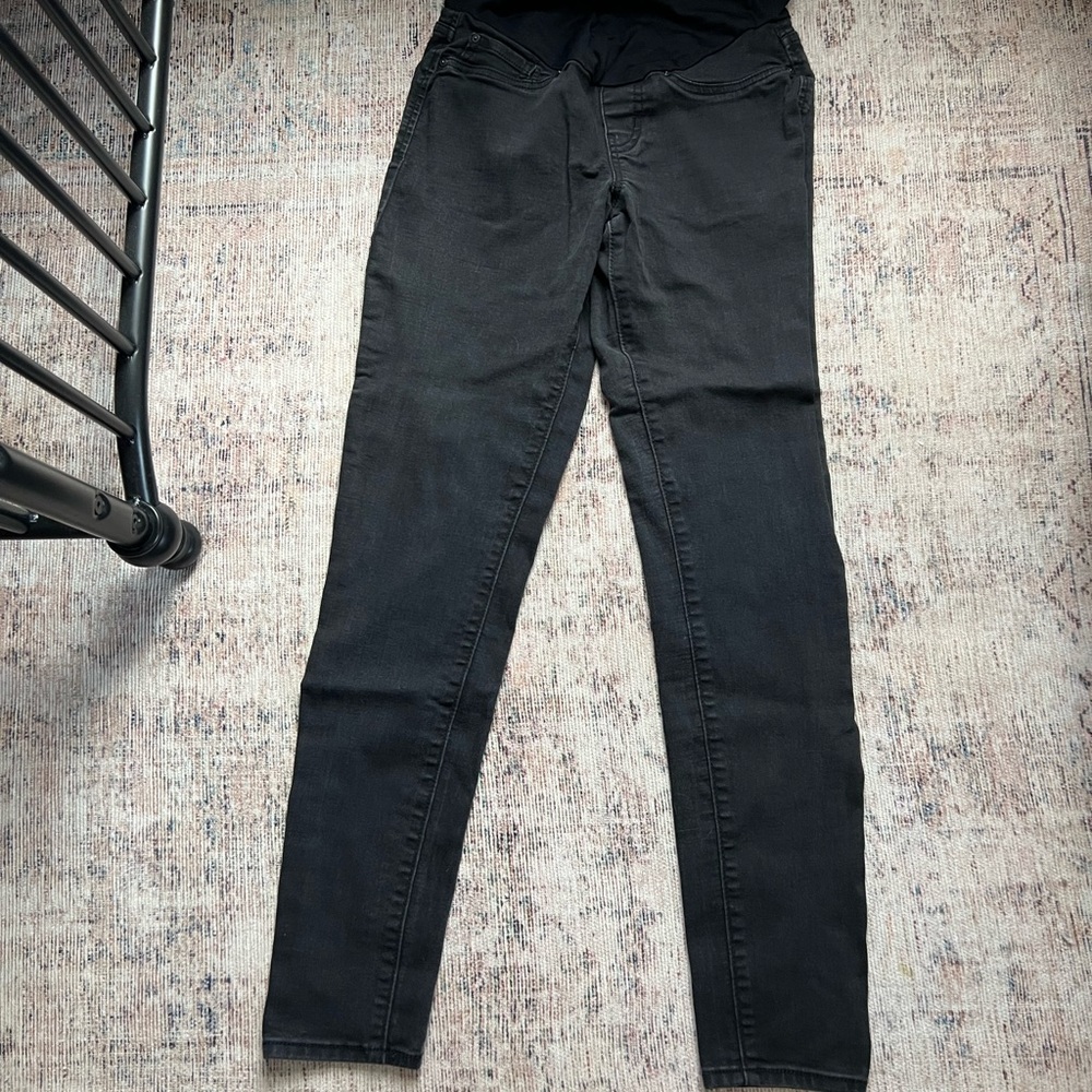 Levi Strauss black maternity skinny jeans